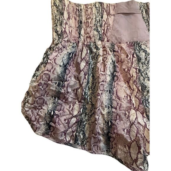 NEW Free People Movement The Way Home Shorts Sz L  in anaconda venom - Picture 5 of 10